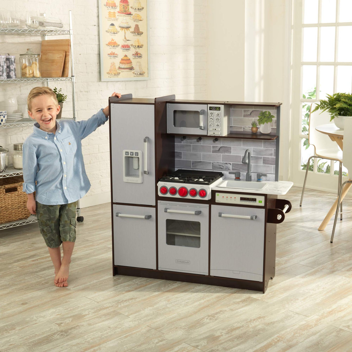 Play Kitchen with EZ Kraft Assembly™
